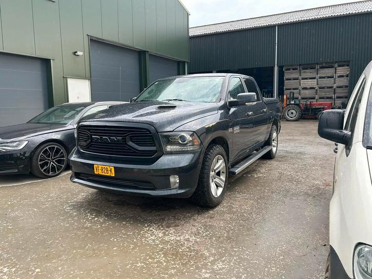 Dodge Ram 1500 5.7 V8, Auto's, Bestelauto's, Bedrijf, 4x4, ABS, Achteruitrijcamera, Airbags, Airconditioning, Alarm, Bluetooth