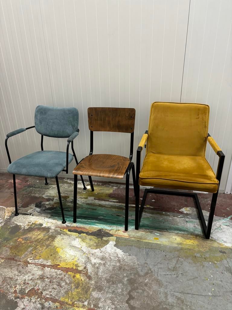 Unieke Loods 5 stoelen in diverse kleuren en vormen, Ophalen, Gebruikt, Overige kleuren, Drie