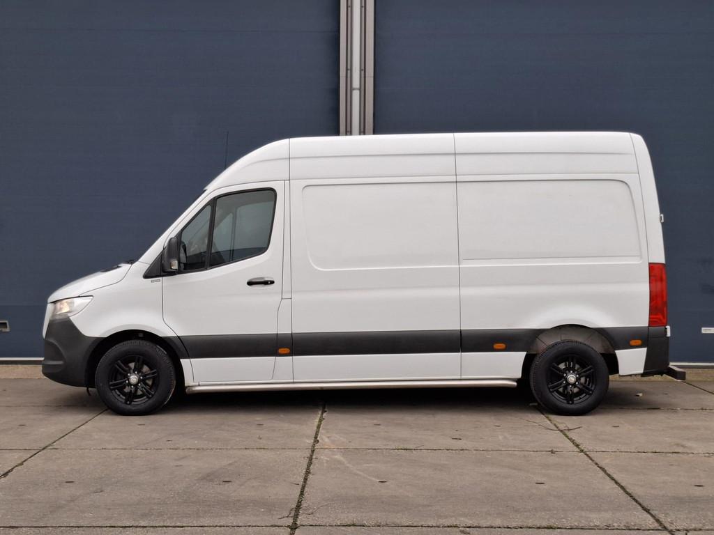 Mercedes-Benz Sprinter 211 2.2 CDI L2H2 AUTOMAAT / TREKHAAK, Stof, Gebruikt, Euro 6, 2000 kg
