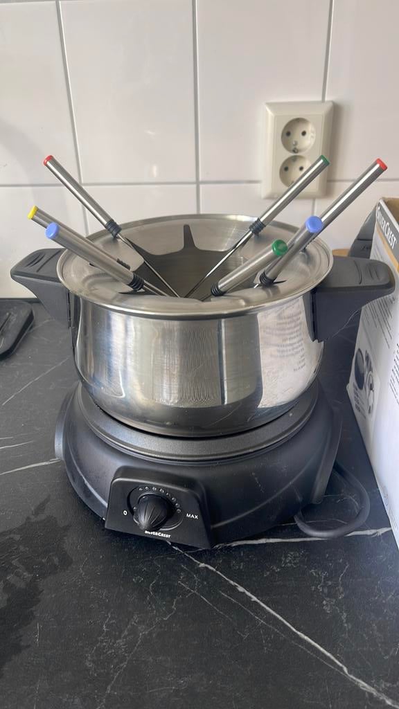 SILVERCREST SAUZEN  ELEKTRISCHE FONDUE-SET 1500W, Ophalen of Verzenden, Zo goed als nieuw, Elektrisch, Fondueset