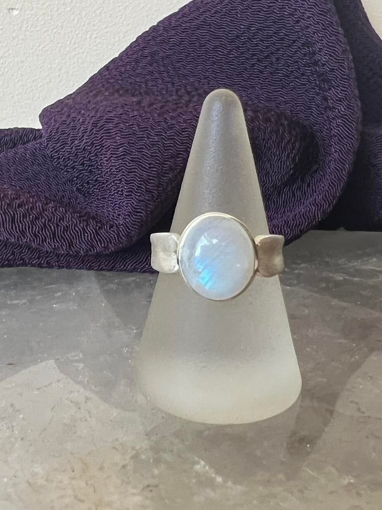 Maansteen regenboog beschermt intuïtie balans harmonie magie, Wit, Nieuw, Ophalen of Verzenden, 17 tot 18