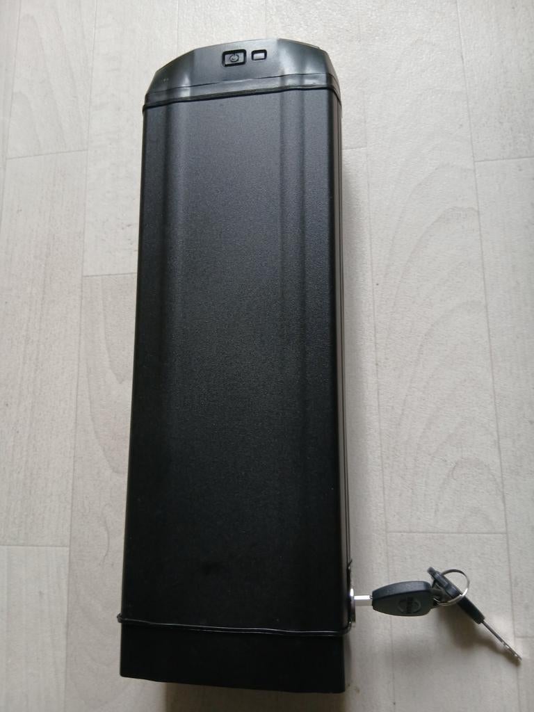 Stella type 2 accu 🔋, Fietsen en Brommers, Fietsaccessoires | Fietsaccu's, Gebruikt, Ophalen of Verzenden