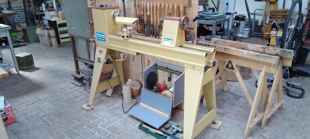 Hout draaibank met veel beitels e, Ophalen, Gebruikt