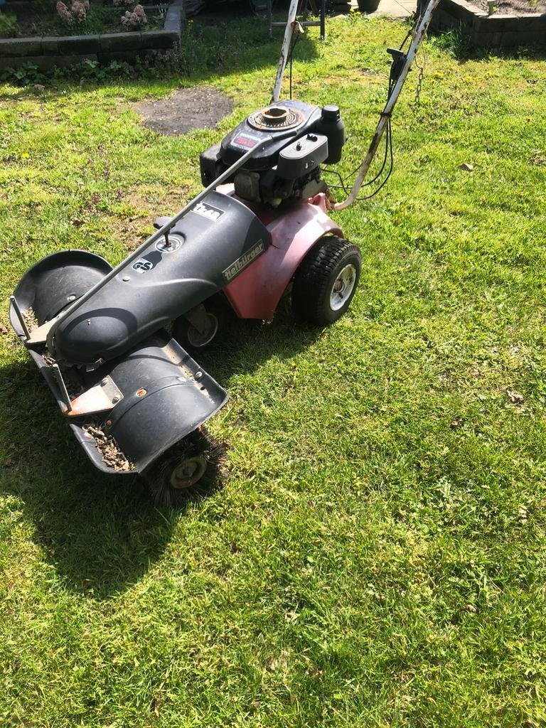 Tielburger tk 48, Tuin en Terras, Veegmachines, Ophalen, Zo goed als nieuw