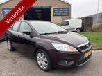 Zeer nette Ford Focus 1.6 VOLL DEALER ONDR. CARPLAY APK 2027, 1596 cc, Gebruikt, 620 kg, 49 €/maand