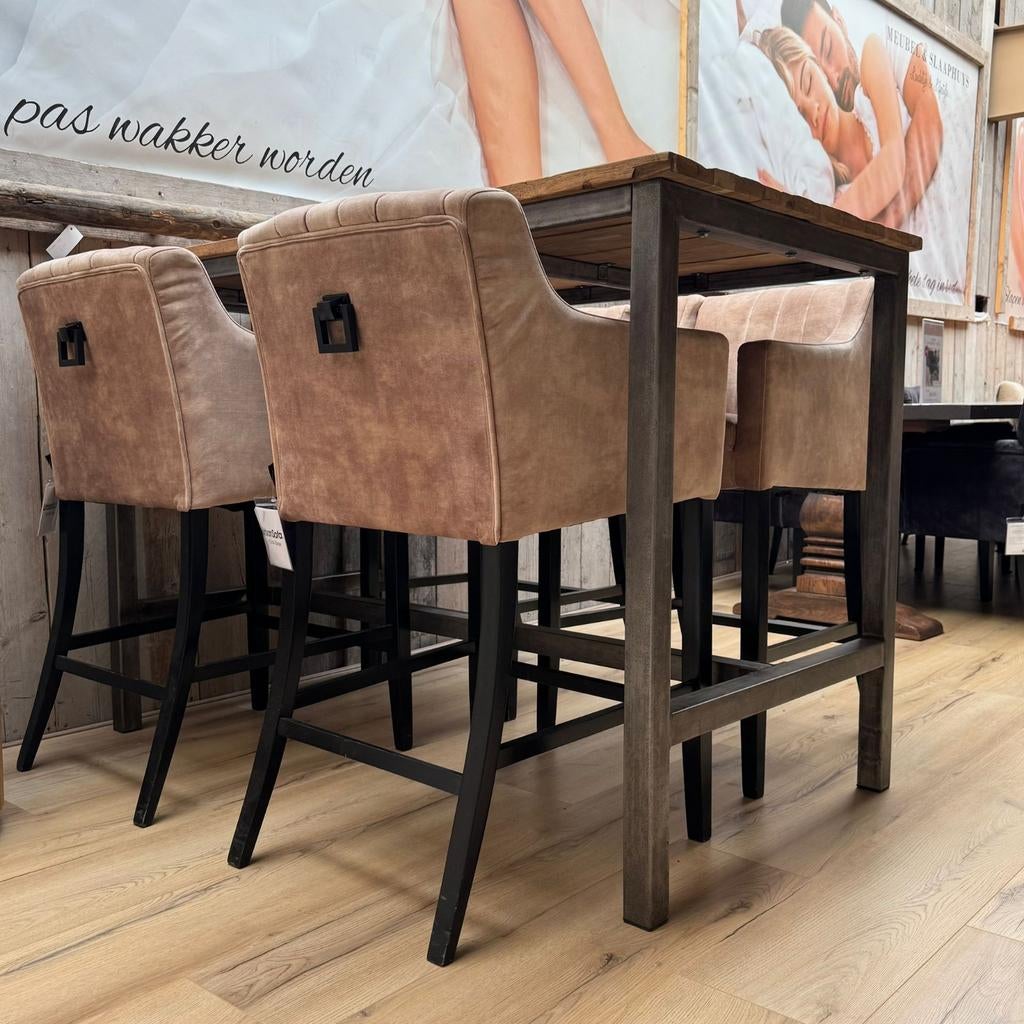 Bartafel Venetië, Ophalen, Zo goed als nieuw