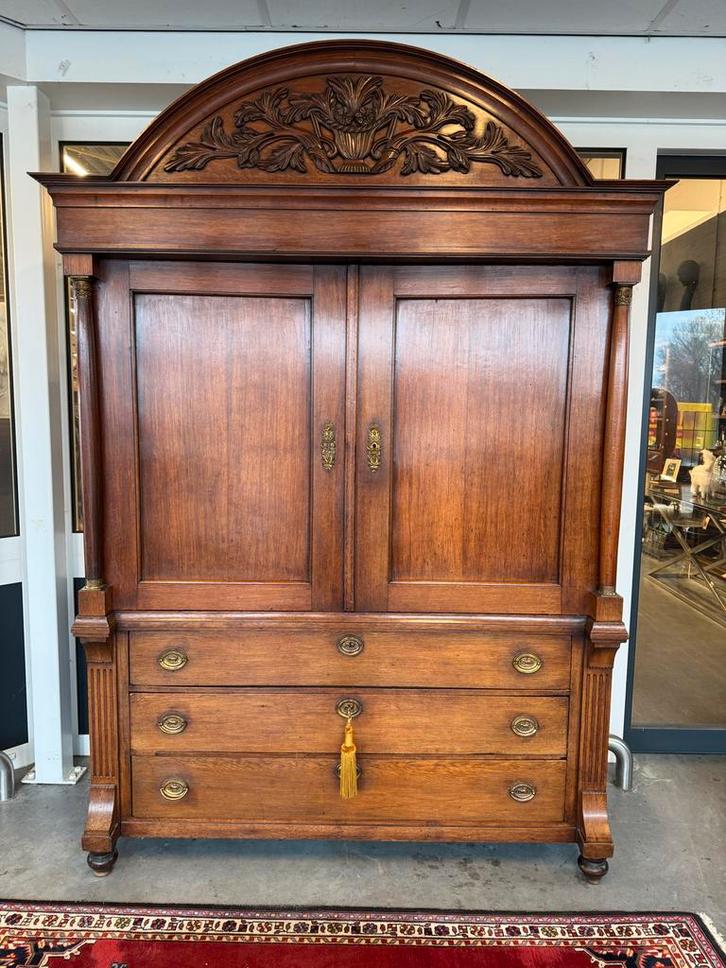 Antiek Drents Eiken Kabinet - Imposant en Authentiek, Antiek en Kunst, Antiek | Meubels | Kasten, Ophalen