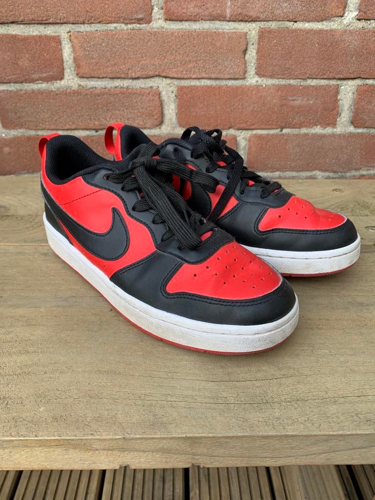 Nike schoenen maat 38, Kleding | Heren, Schoenen, Ophalen of Verzenden, Zo goed als nieuw, Zwart