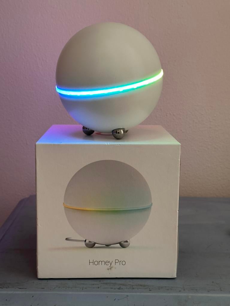 Homey Pro 2019, Hobby en Vrije tijd, Elektronica-componenten, Ophalen, Zo goed als nieuw