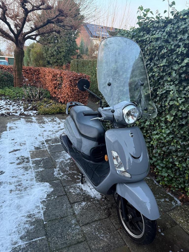 SYM Fiddle 2 2020, Fietsen en Brommers, Gebruikt, Maximaal 45 km/u, Benzine, Fiddle
