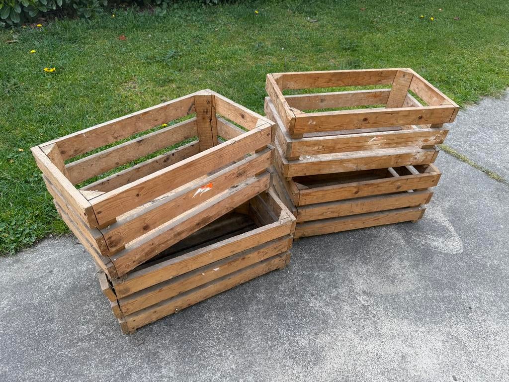 Degelijke kisten, Ophalen, Zo goed als nieuw, Minder dan 50 cm