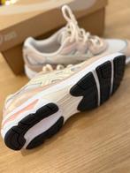 Nieuwe Asics kids sportschoenen maat 39, Ophalen of Verzenden, Nieuw, Jongen of Meisje, Sportschoenen