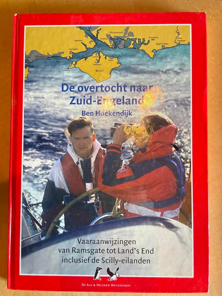2 Boeken Overtocht naar Engeland, Boeken, Europa, Ophalen of Verzenden, Reisgids of -boek, Gelezen