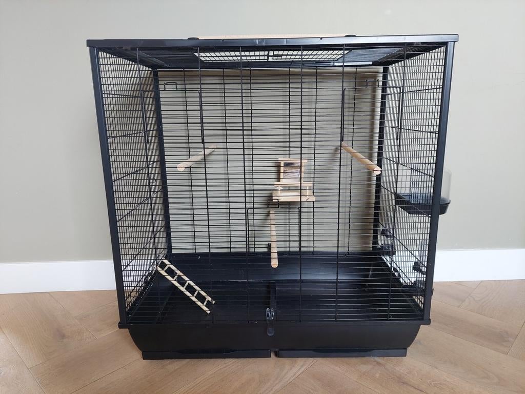 Ferplast vogelkooi inclusief extra's, Dieren en Toebehoren, Vogels | Hokken en Kooien, Ophalen, Zo goed als nieuw, Kunststof, Vogelkooi