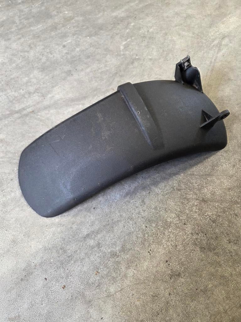 Origineel achterspatbord Vespa Sprint - Goede staat, Fietsen en Brommers, Brommeronderdelen | Scooters, Ophalen of Verzenden, Zo goed als nieuw