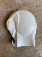 Olifant beeldje van wit porselein , jaren 70, Ophalen of Verzenden, Gebruikt, Dier