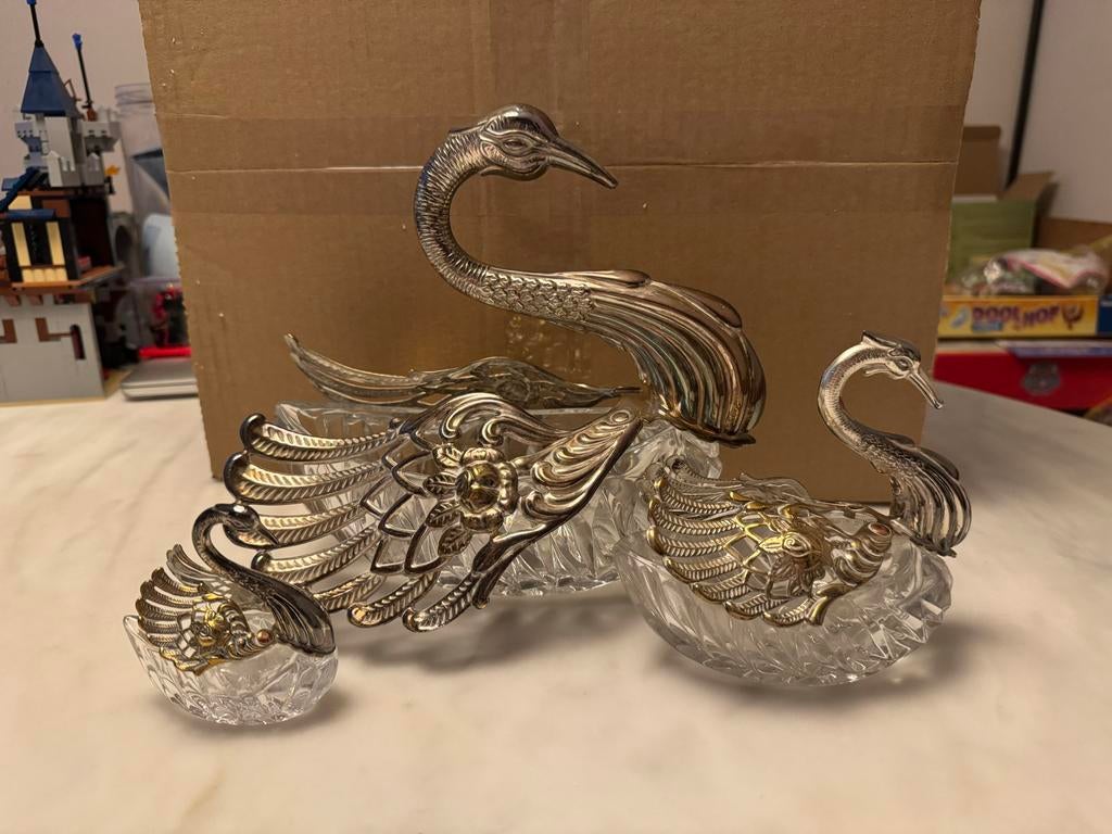 3 Kristallen Schalen met Verzilverde Zwanen, Ophalen of Verzenden