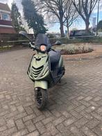 Piaggio zip 4t, Fietsen en Brommers, Scooters | Piaggio, Ophalen, Maximaal 45 km/u, Zip, Zo goed als nieuw