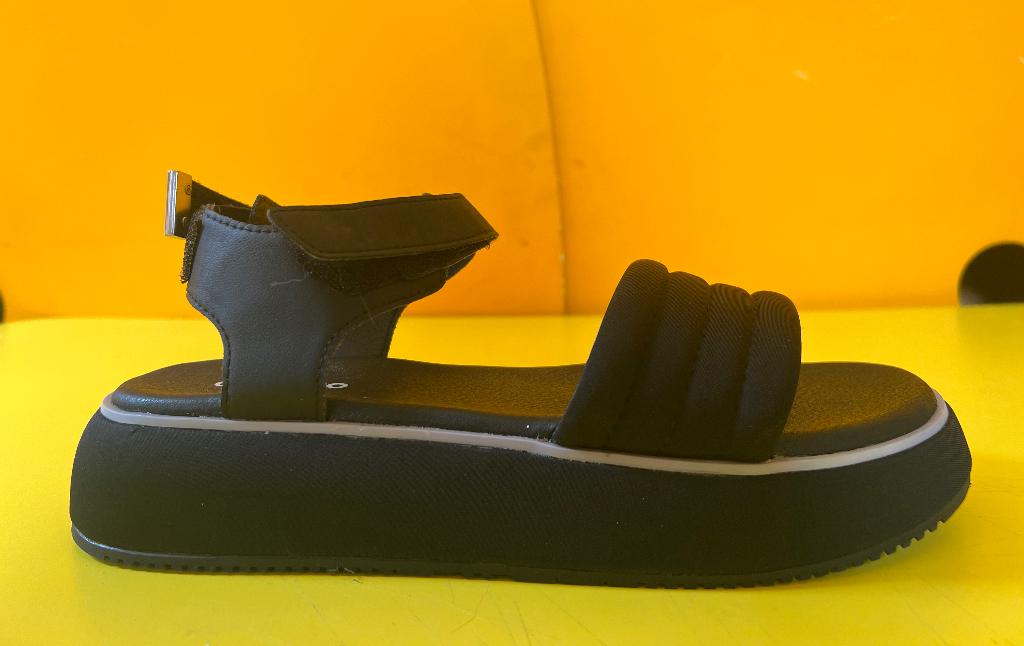 Gioseppo leuke sandalen, Gioseppo, Verzenden, Zwart, Sandalen of Muiltjes