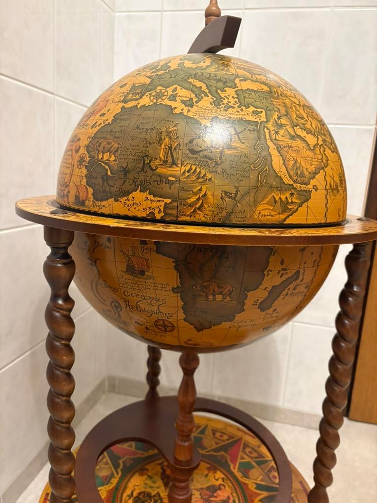 ITALIAANSE bar globe drank wereldbol barglobe globebar, Ophalen of Verzenden, Zo goed als nieuw