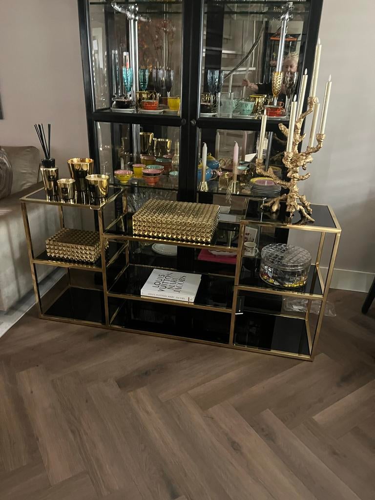Eichholtz sidetable / wandtafel met gouden frame en glas, Huis en Inrichting, Tafels | Sidetables, Nieuw, Ophalen of Verzenden