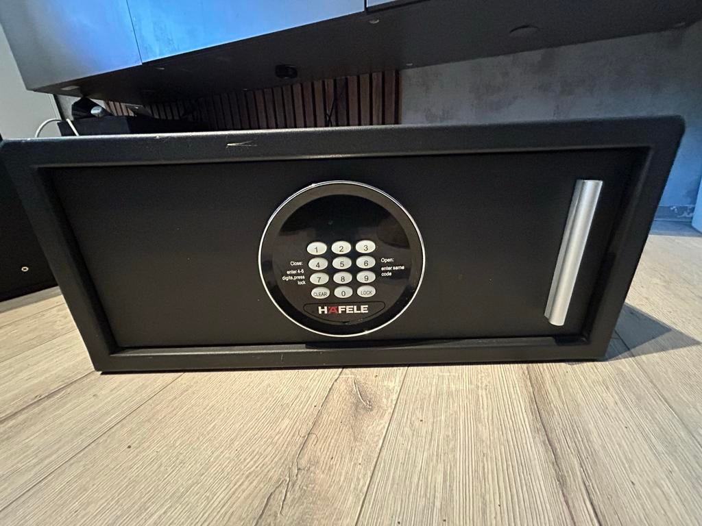 Häfele elektronische kluis / hotelkluis - Compact & Veilig, Ophalen of Verzenden, Gebruikt, Brandkast