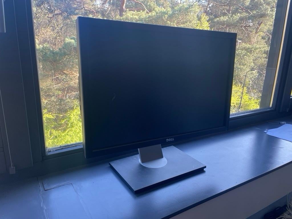 Dell U2410f monitor, IPS, HDMI, Refurbished, Full HD