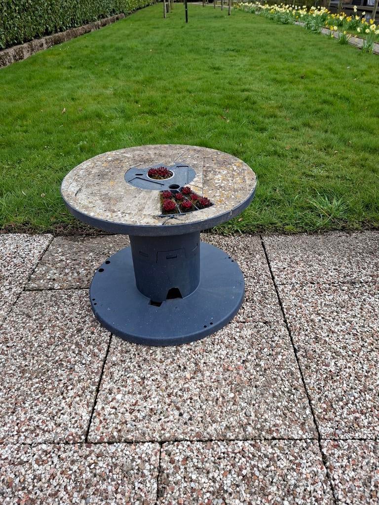 Kabelhaspel tafel - Uniek en robuust, Tuin en Terras, Tuintafels, Ophalen of Verzenden, Rond