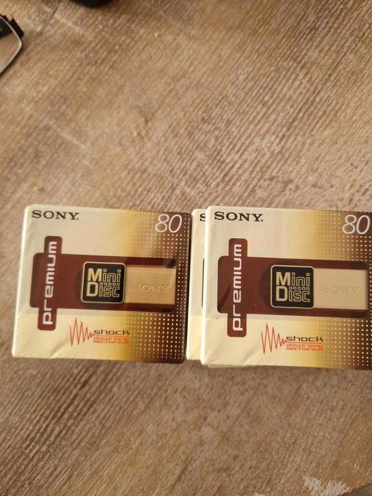 Nieuwe Sony Premium MiniDisc 80 minuten (17 stuks), Audio, Tv en Foto, Walkmans, Discmans en Minidiscspelers, Overige typen, Ophalen of Verzenden