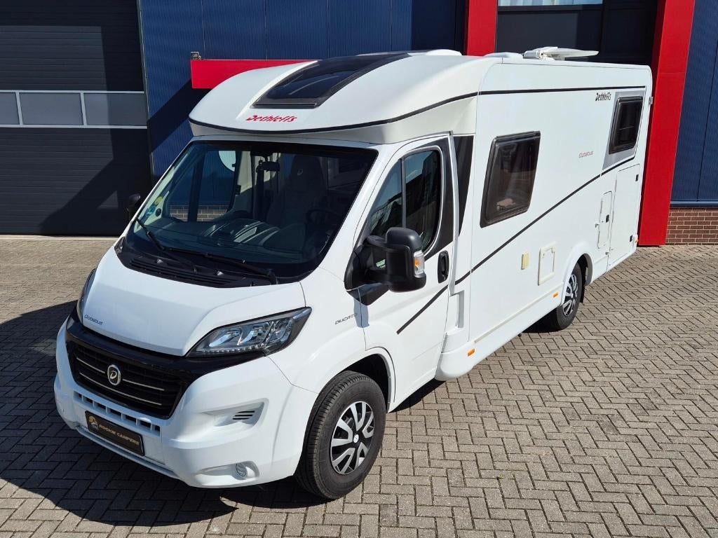 Dethleffs Globebus T6, Automaat, inclusief Garantie, TOP!, Caravans en Kamperen, Campers, Automaat, Fiat, 6 tot 7 meter, Bedrijf