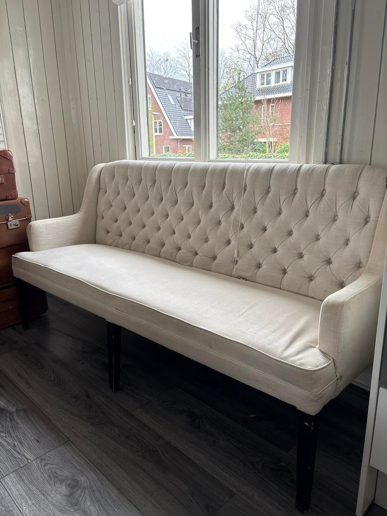 Lichte bank met gecapitonneerde rugleuning, Ophalen, Gebruikt, Driepersoons, 75 tot 100 cm