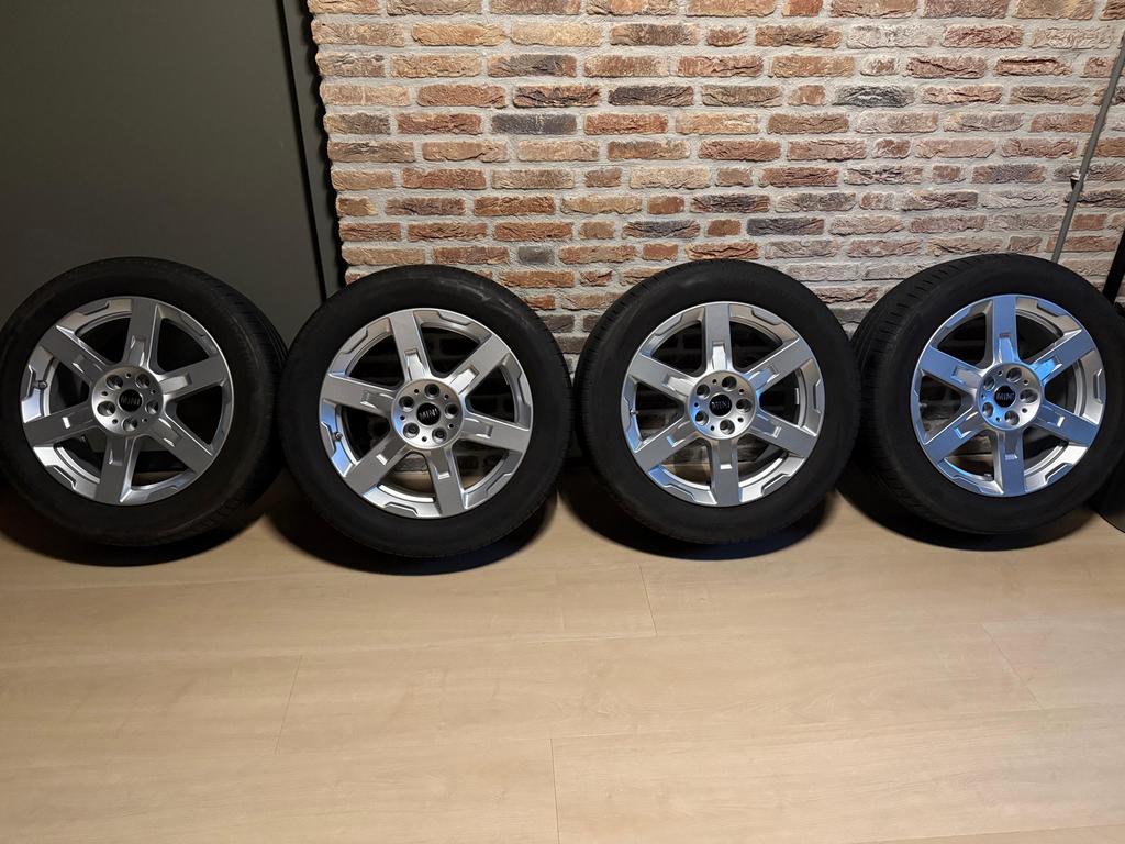 Set van 4 originele Mini Countryman U25 velgen met banden, Ophalen, 18 inch, Gebruikt, Banden en Velgen