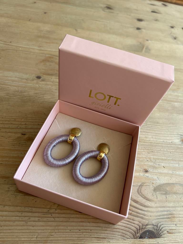 LOTT. Gioielli Oorbellen - Lila/Goud, Sieraden, Tassen en Uiterlijk, Oorbellen, Ophalen, Overige materialen, Hangers, Paars