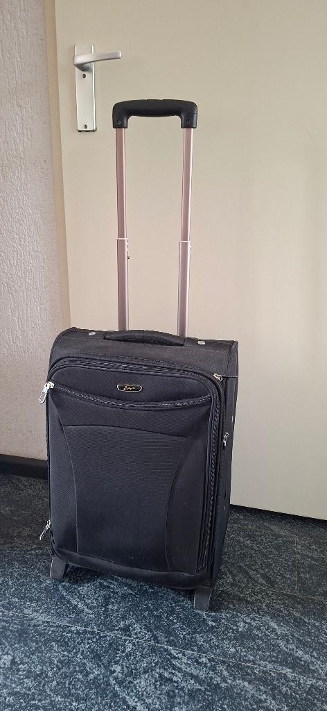 Trolley koffer merk Style, Ophalen, Overige materialen, Wieltjes, Gebruikt