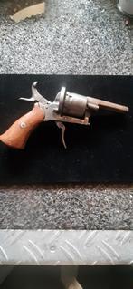 Oud penvuur revolvertje., Ophalen of Verzenden, Landmacht, Nederland