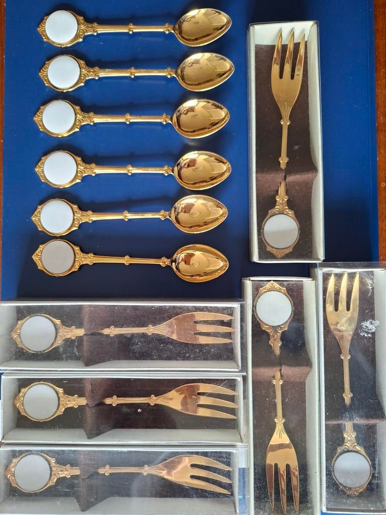 Royal Albert Val D'or lepeltjes en vorkjes, Ophalen of Verzenden, Nieuw, Rvs of Chroom