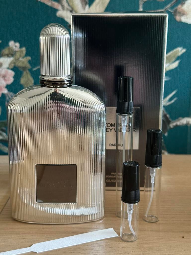 Tom Ford Grey Veriver Parfum tester/decant/sample, Sieraden, Tassen en Uiterlijk, Uiterlijk | Parfum, Ophalen of Verzenden, Nieuw