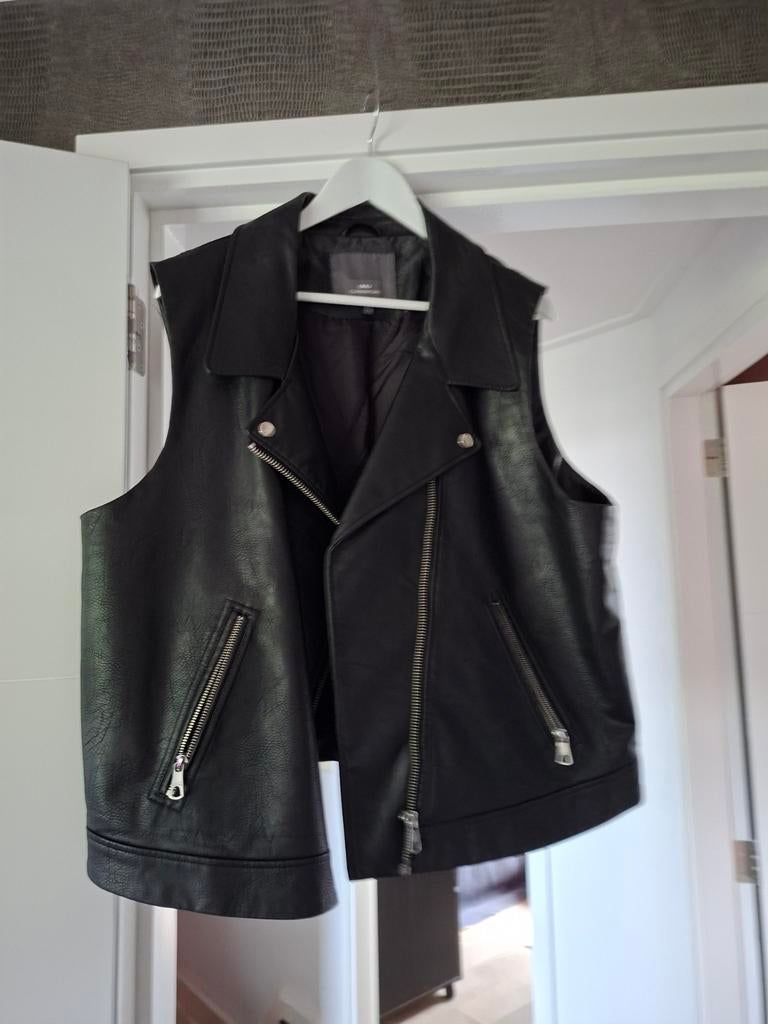 Gilet leer, Ophalen of Verzenden, Zo goed als nieuw, Zwart, Jas of Mantel