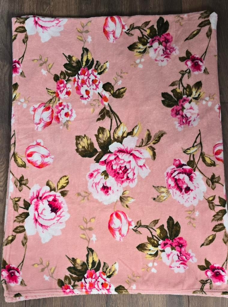 Villa Volance Roze Bloemen Plaid 140x180 cm, Huis en Inrichting, Woonaccessoires | Plaids en Woondekens, Ophalen of Verzenden