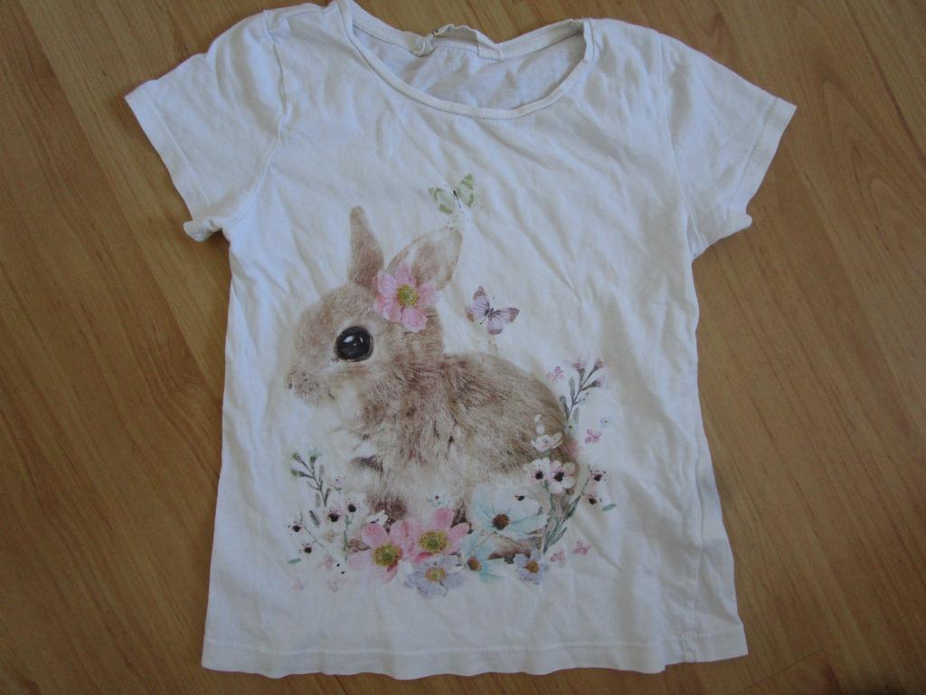 H&M - shirt met konijnenprint maat 122/128, Kinderen en Baby's, Kinderkleding | Maat 122, Meisje, H&M, Ophalen of Verzenden, Zo goed als nieuw