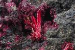 ERYTHRIEN + SFEROCOBALTIET kristallen uit Marokko, Ophalen of Verzenden, Mineraal