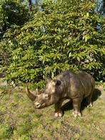 Beeld Neushoorn, vijver, zwembad , tuin 100 cm, Tuin en Terras, Tuinbeelden, Ophalen, Nieuw, Kunststof, Dierenbeeld