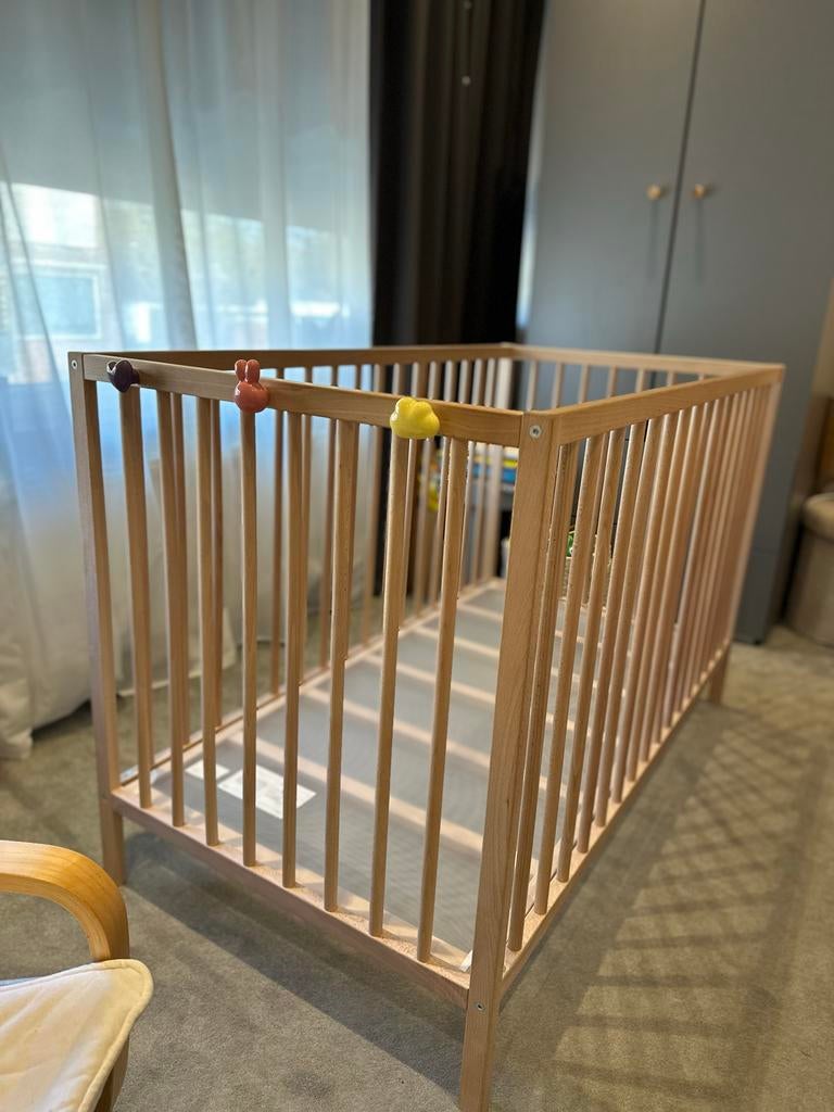 Houten Ledikant Babybed Ikea, Kinderen en Baby's, Babywiegjes en Ledikanten, Ophalen, Gebruikt, Ledikant