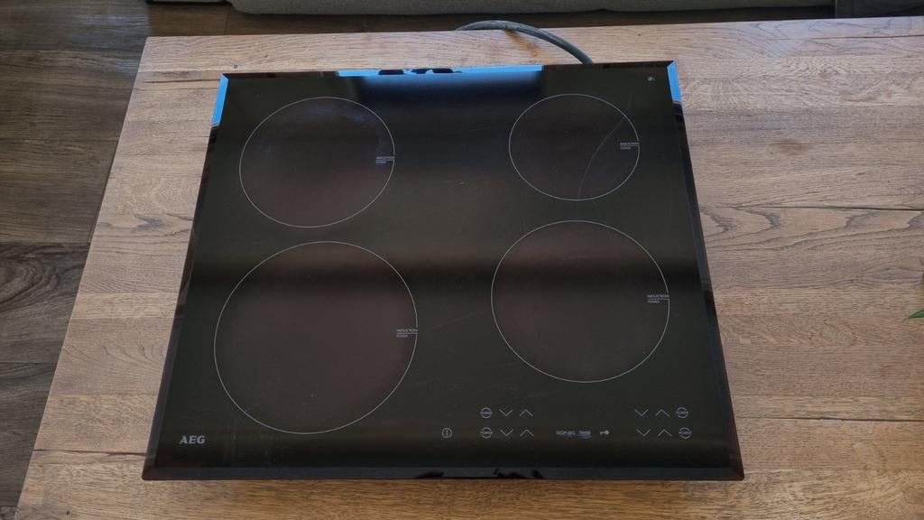 AEG 68001KFN Inductiekookplaat, Ophalen, Inbouw, Inductie, 4 kookzones