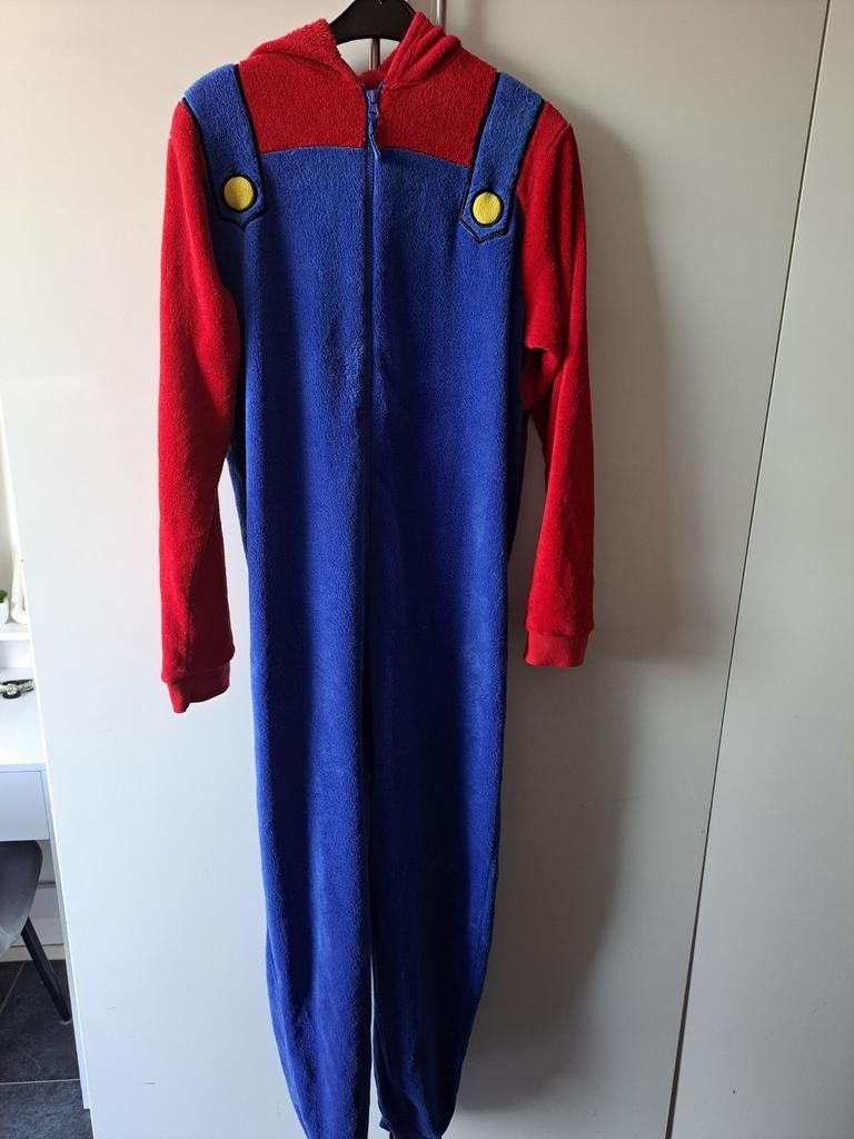 Super Mario onesie, Super mario, Ophalen of Verzenden, Zo goed als nieuw