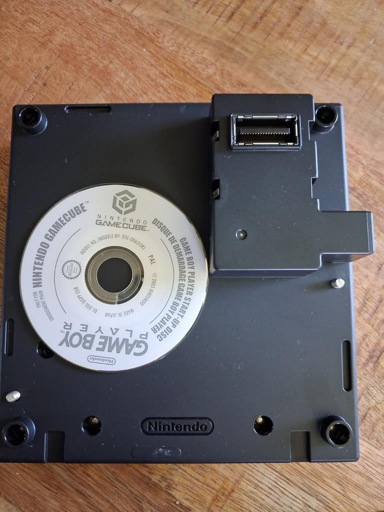 Nintendo GameCube Game Boy Player met opstartschijf, 1 speler, Ophalen of Verzenden, Zo goed als nieuw, Vanaf 3 jaar