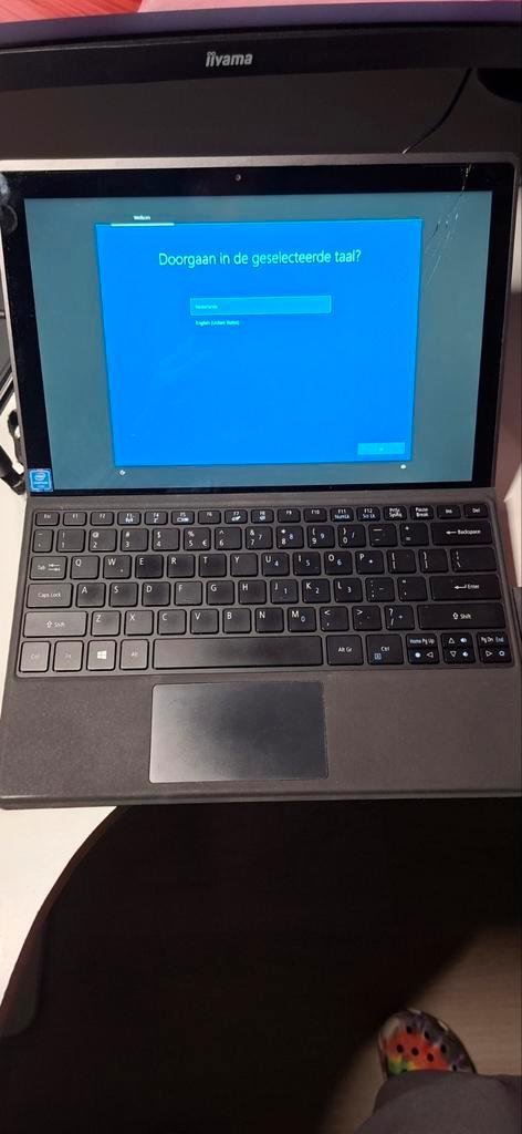 Asus tablet 12 inch Windows 10 Pentium, Computers en Software, Windows Tablets, Gebruikt, Wi-Fi, 12 inch, 64 GB, Usb-aansluiting