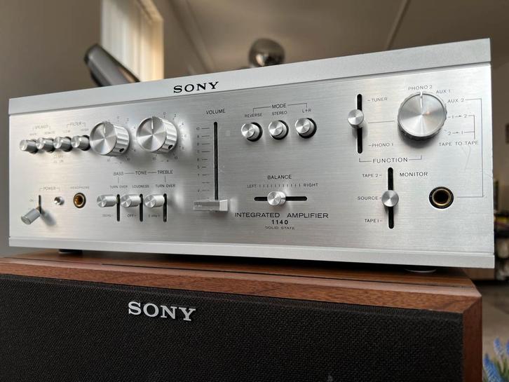 Sony TA-1140 vintage, Audio, Tv en Foto, Versterkers en Receivers, Zo goed als nieuw, Stereo, Minder dan 60 watt, Sony, Ophalen of Verzenden