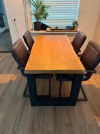Mooie eettafel in goede staat incl 4 stoelen, Eikenhout, Zo goed als nieuw, 150 tot 200 cm, Vier personen