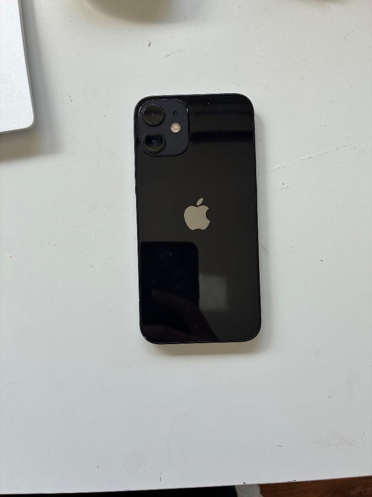 iPhone 12 mini 64gb, Telecommunicatie, Mobiele telefoons | Apple iPhone, 80 %, Gebruikt, Zwart, 64 GB